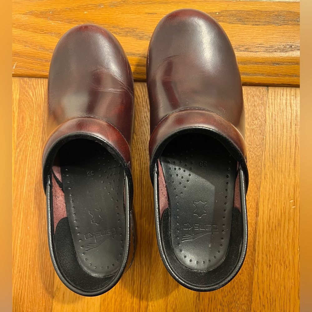 Dansko Professional Clog Cordovan Cabrio